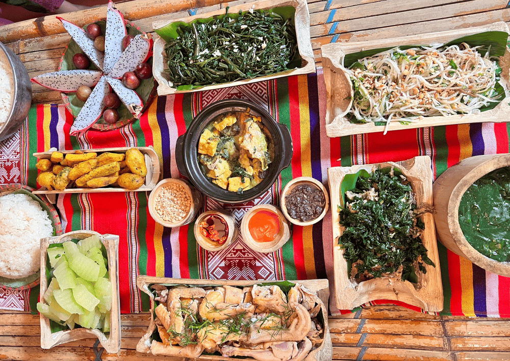 Mùa Đông Ở Bướt: Văn Hoá, Ẩm Thực Tây Bắc; Mó Nóng Bò Ấm; Trekking Rừng